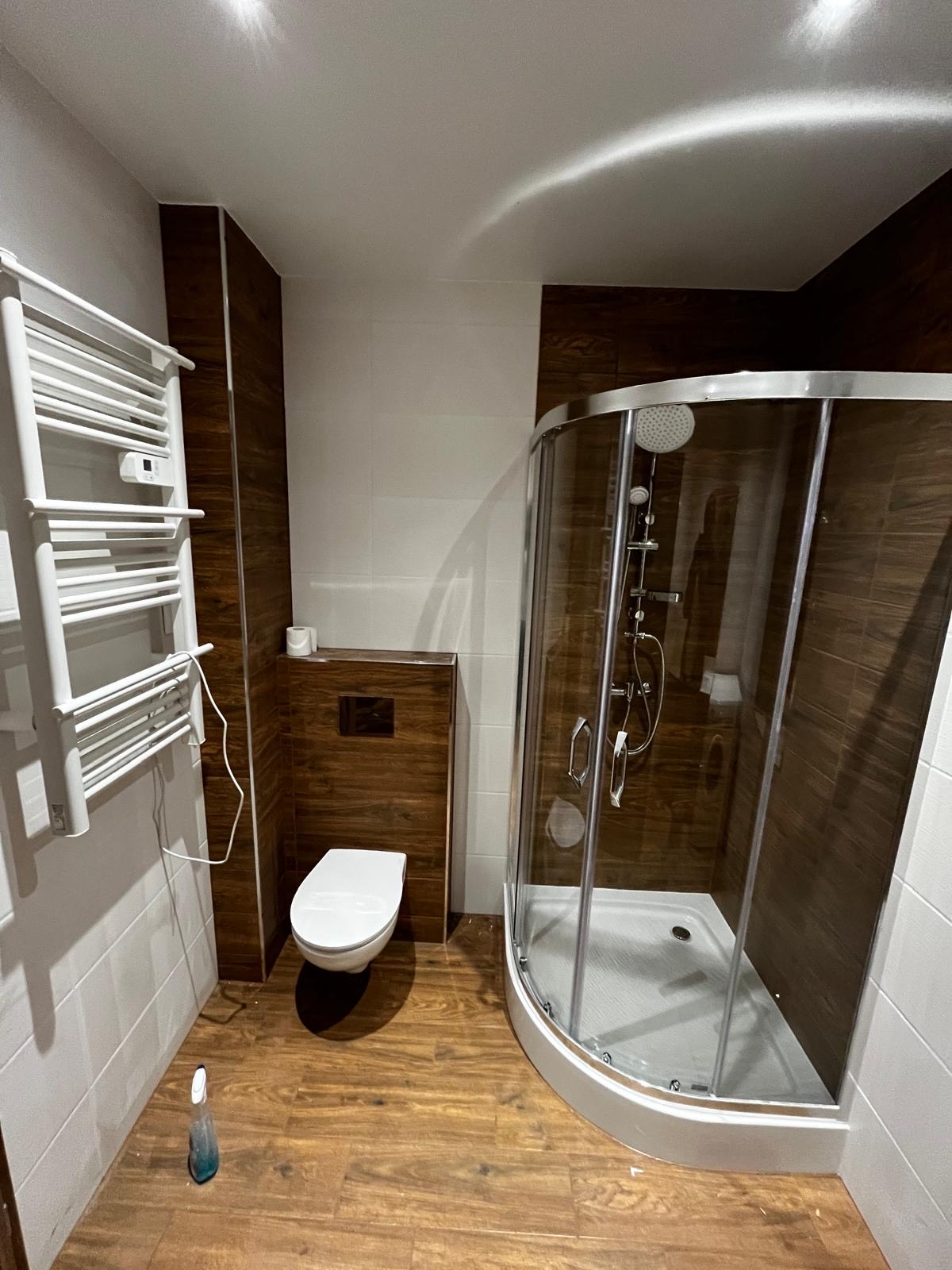 Wyko艅czenia 艂azienki